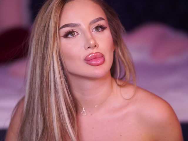 Sex chat gratuit in direct cu AshleysinnX pe BongaCams