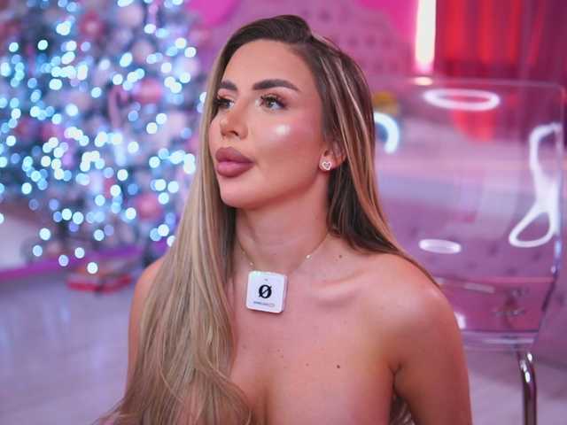 Sex chat gratuit in direct cu AshleysinnX pe BongaCams