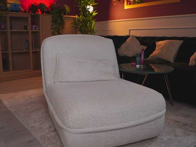 Sex chat gratuit in direct cu AshleysinnX pe BongaCams