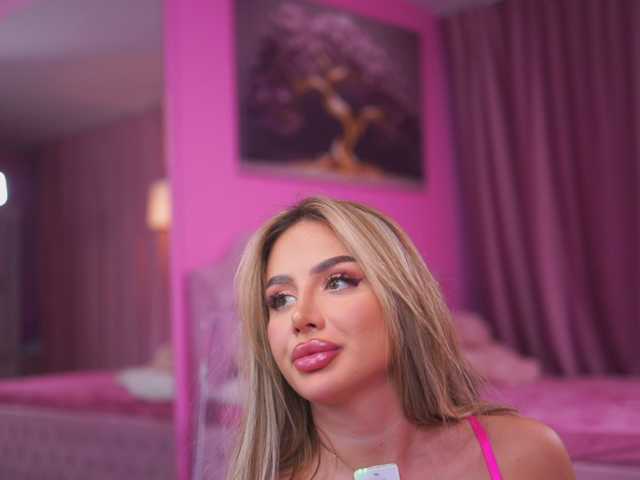 Sex chat gratuit in direct cu AshleysinnX pe BongaCams