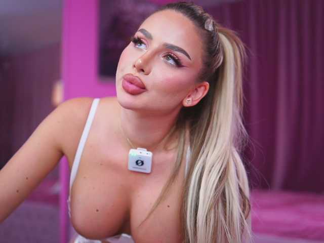 Sex chat gratuit in direct cu AshleysinnX pe BongaCams