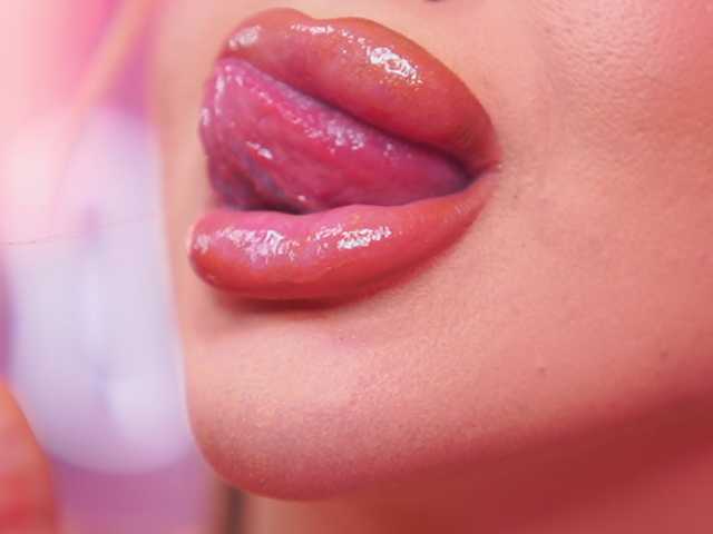 Sex chat gratuit in direct cu AshleysinnX pe BongaCams