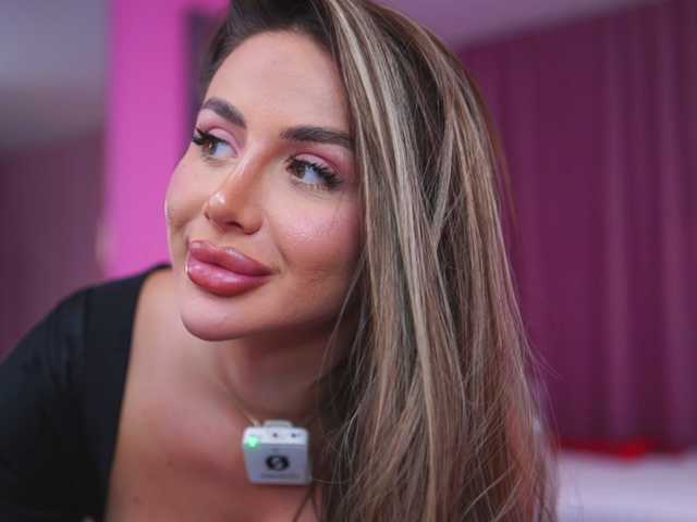 AshleysinnX from BongaCams is Freechat