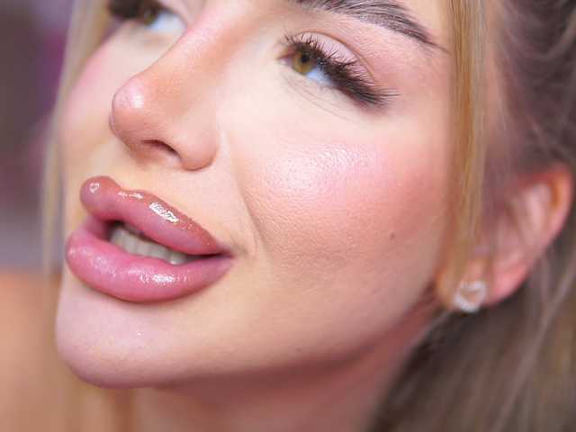 Sex chat gratuit in direct cu AshleysinnX pe BongaCams