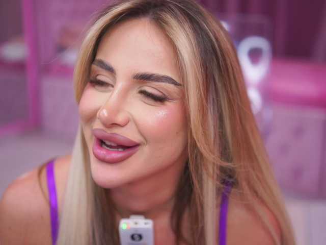 Sex chat gratuit in direct cu AshleysinnX pe BongaCams