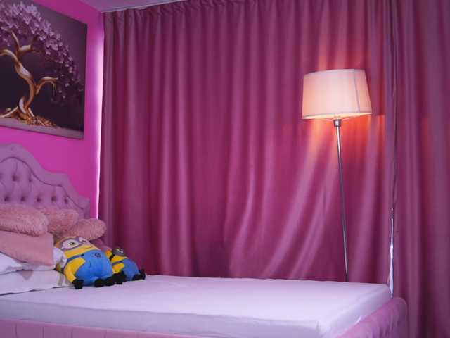 AshleysinnX's BongaCams show and profile