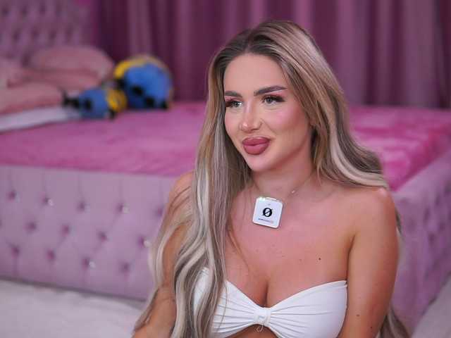 Sex chat gratuit in direct cu AshleysinnX pe BongaCams