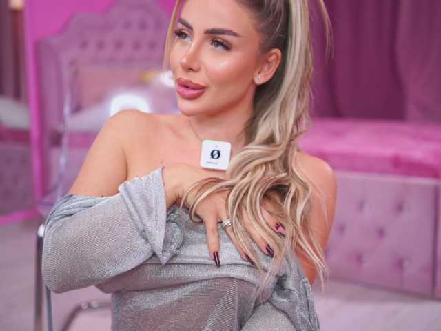 Sex chat gratuit in direct cu AshleysinnX pe BongaCams