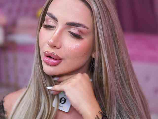AshleysinnX webcam