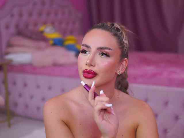 AshleysinnX webcam