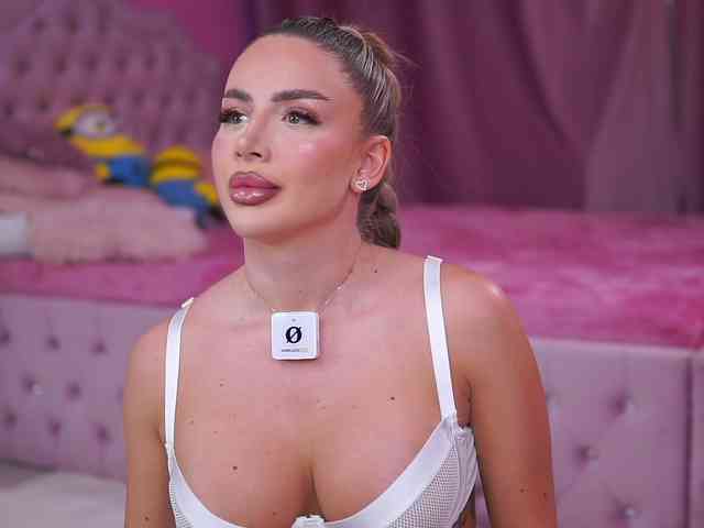 AshleysinnX webcam