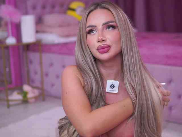 AshleysinnX webcam