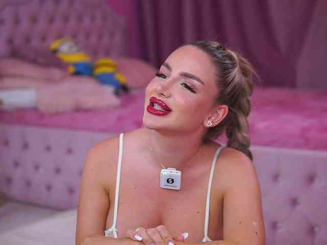 AshleysinnX webcam