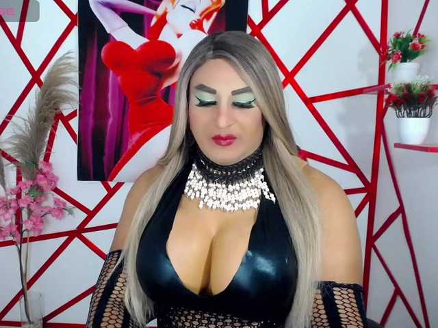kamilabigcock