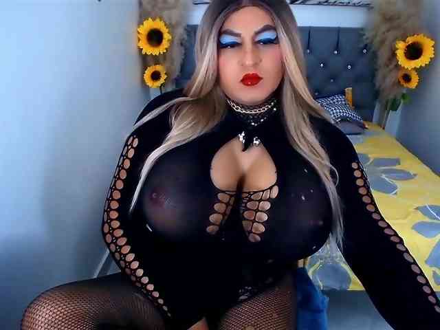 kamilabigcock Live Webcam on BongaCams