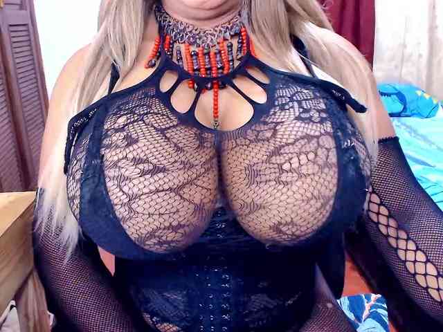 kamilabigcock Live Webcam on BongaCams