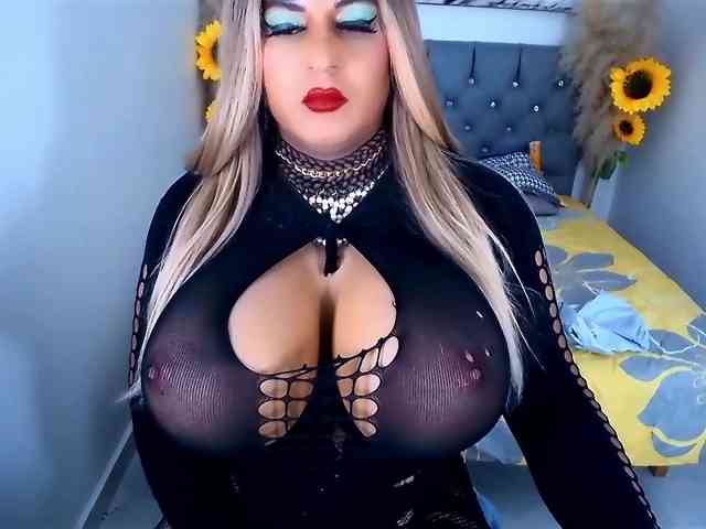 kamilabigcock Live Webcam on BongaCams