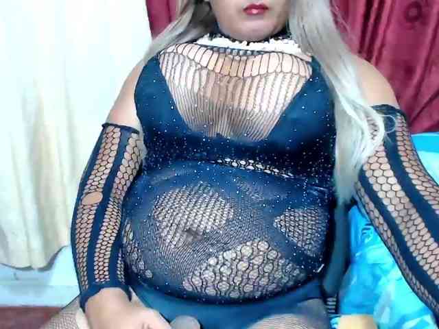 kamilabigcock Live Webcam on BongaCams