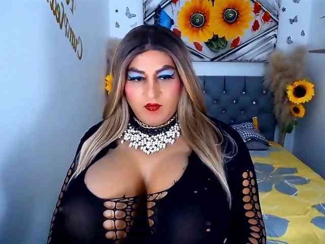 kamilabigcock Live Webcam on BongaCams