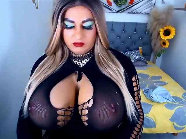 kamilabigcock Live Webcam on BongaCams