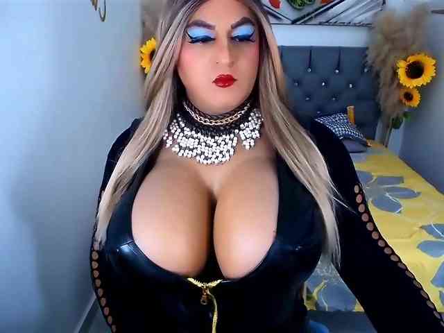 kamilabigcock Live Webcam on BongaCams