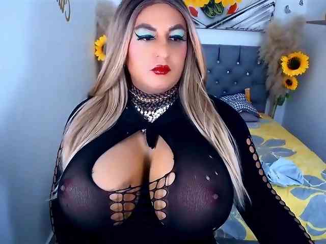 kamilabigcock Live Webcam on BongaCams