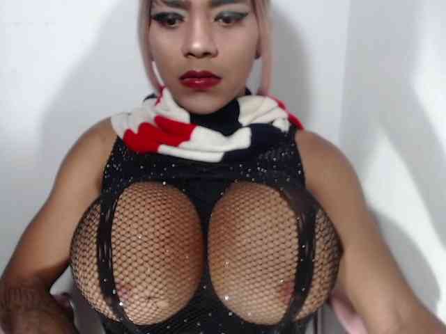 andreablackcock Live Webcam on BongaCams