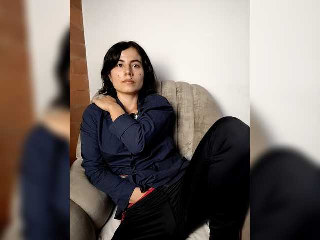 katiae's BongaCams show and profile