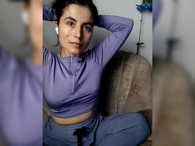 katiae's BongaCams show and profile