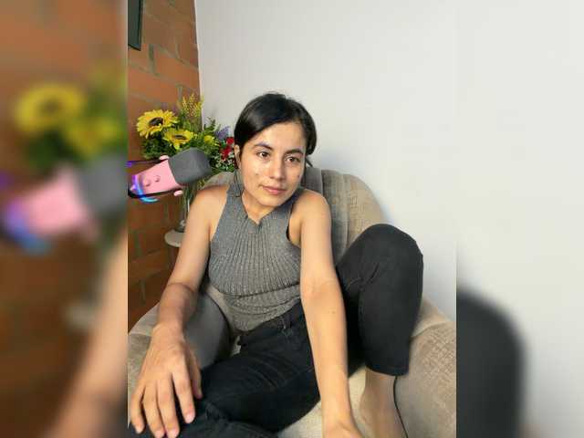 katiae's BongaCams show and profile