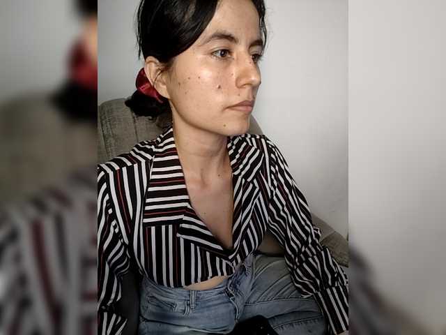 katiae's BongaCams show and profile