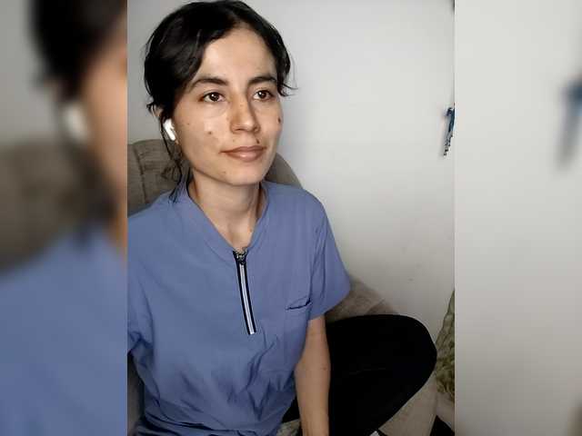 katiae's BongaCams show and profile