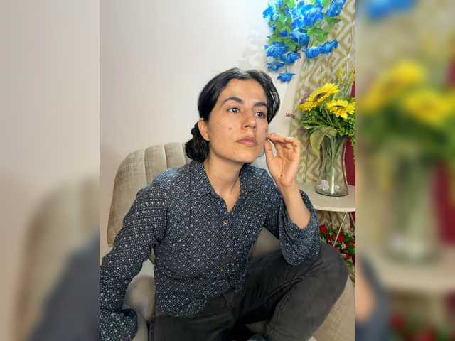 katiae's BongaCams show and profile