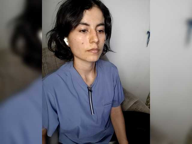 katiae's BongaCams show and profile