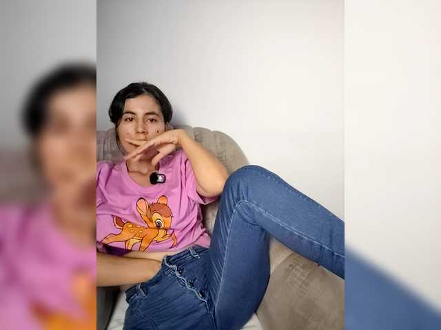 katiae's BongaCams show and profile