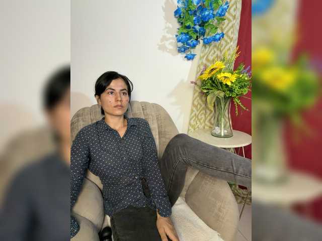 katiae's BongaCams show and profile