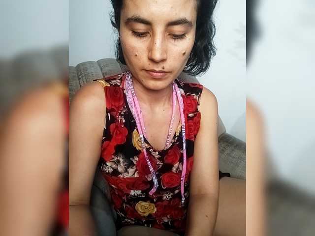 katiae's BongaCams show and profile