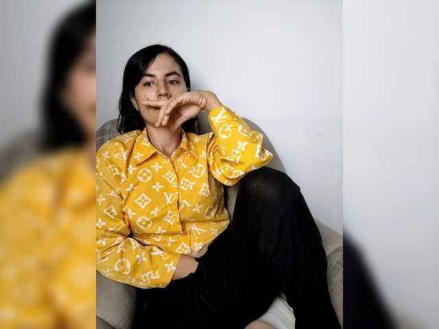 katiae's BongaCams show and profile