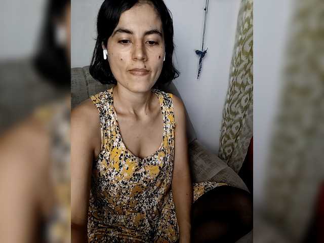 katiae's BongaCams show and profile