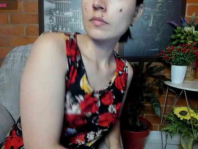 katiae webcam