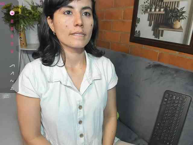 katiae webcam
