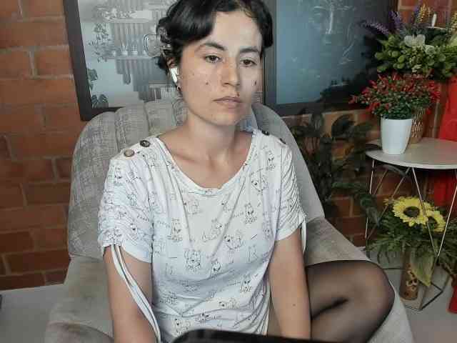katiae webcam