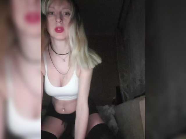 LizBetty from BongaCams