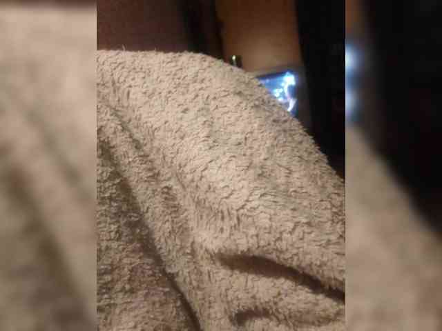 Ella-Mary webcam