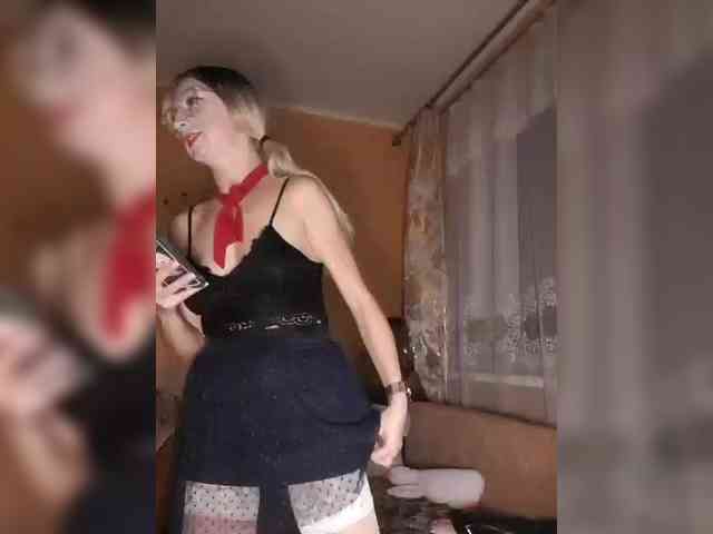 Ella-Mary webcam