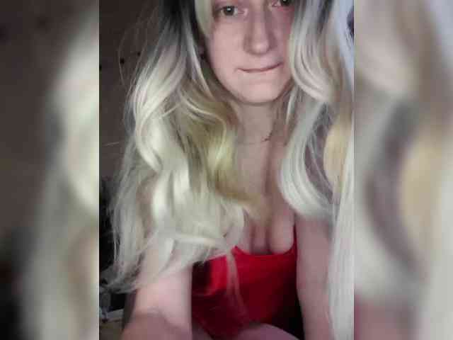 Ella-Mary webcam