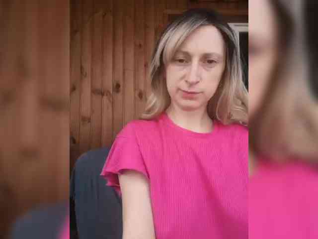 Ella-Mary webcam