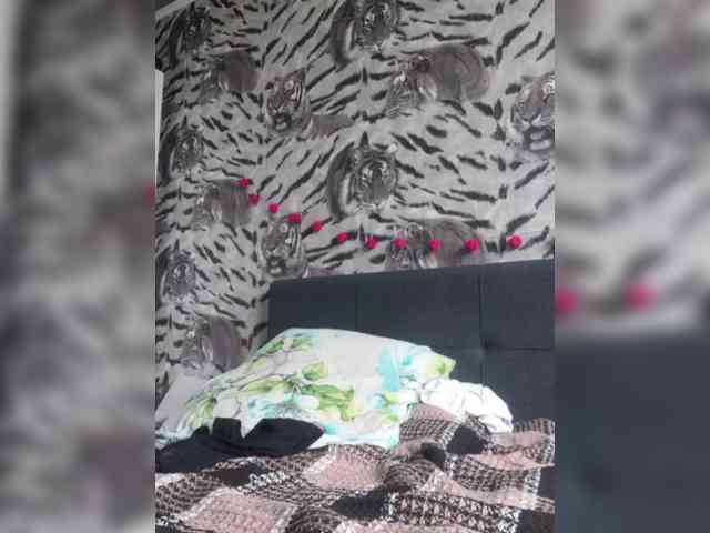 Ella-Mary webcam