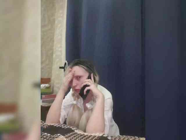 Ella-Mary webcam