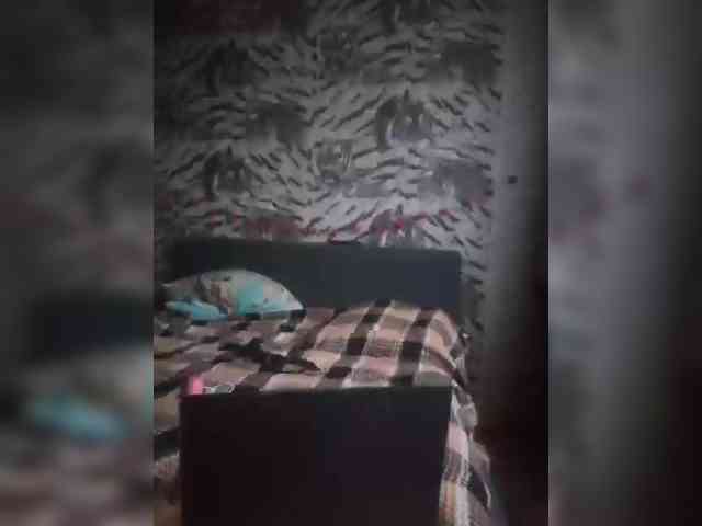 Ella-Mary webcam